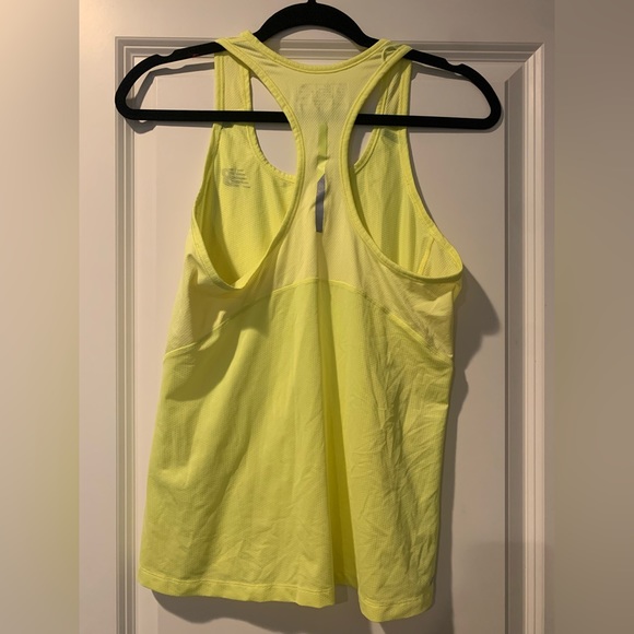New Balance Ice 2.0 Tank Top Size Small - Picture 6 of 6